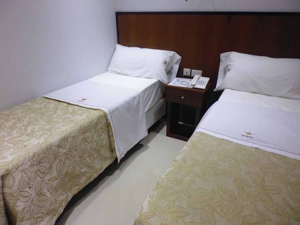 Hotel Athos بوينس آيرس المظهر الخارجي الصورة